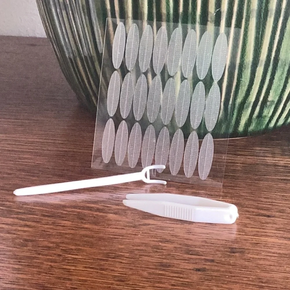 Eyelid Tape